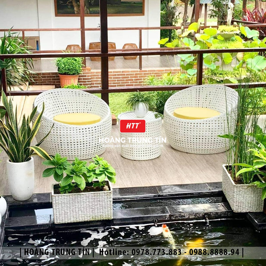 Bàn ghế trứng đan mắt cáo nhựa giả mây HTT01