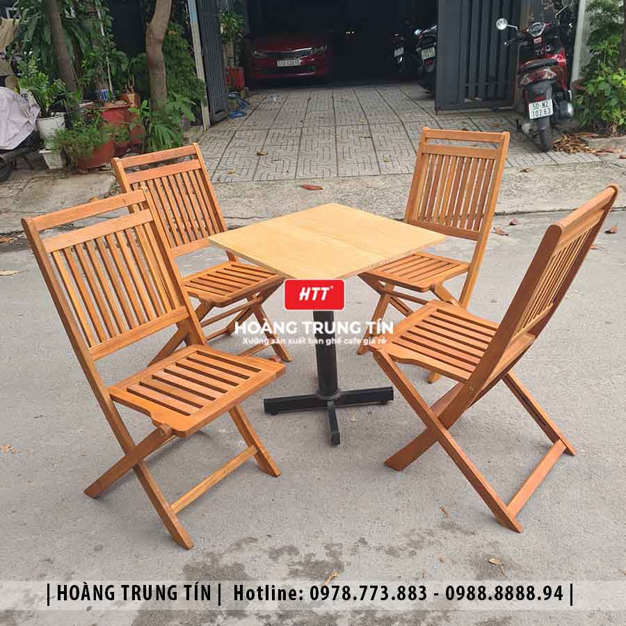 Bàn ghế cafe gỗ ngoài trời HTT01 - góc chụp khác tại xưởng