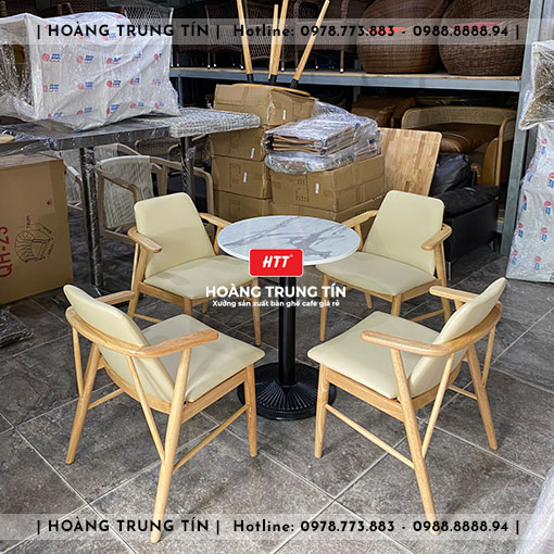 Bàn ghế cafe gỗ nệm HTT011 đẹp giá rẻ 2026