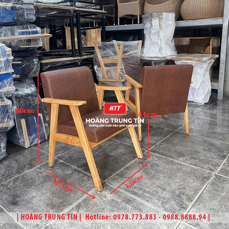 Bàn ghế cafe gỗ nệm HTT023 - góc chụp khác tại xưởng