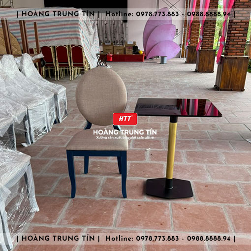 Bàn ghế cafe gỗ nệm HTT013 đẹp giá rẻ 2026