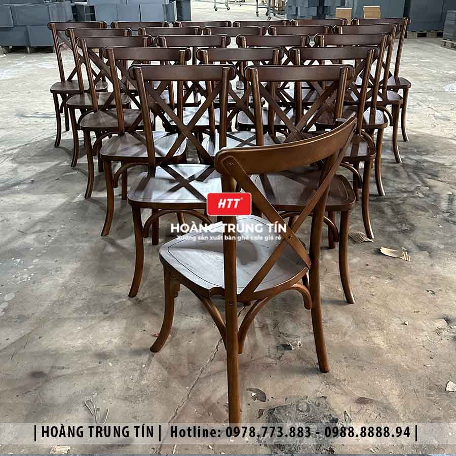 Ghế bistro mặt gỗ cafe cao cấp HTT06 - góc chụp khác tại xưởng