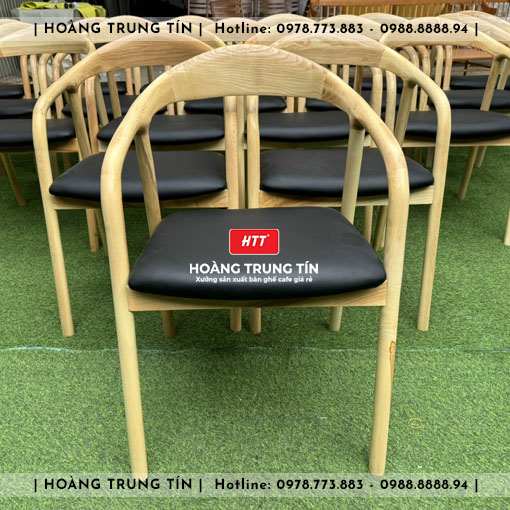 Bàn ghế cafe gỗ nệm HTT006