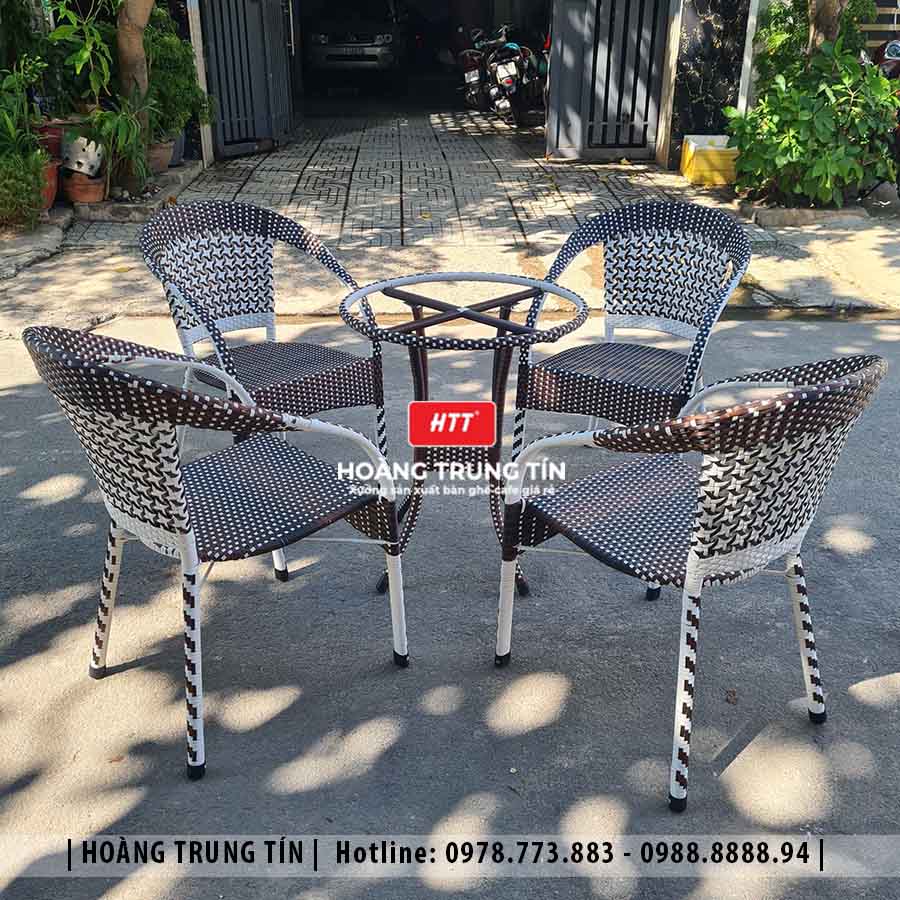 Bàn ghế cafe đan nhựa giả mây ngoài trời HTT39