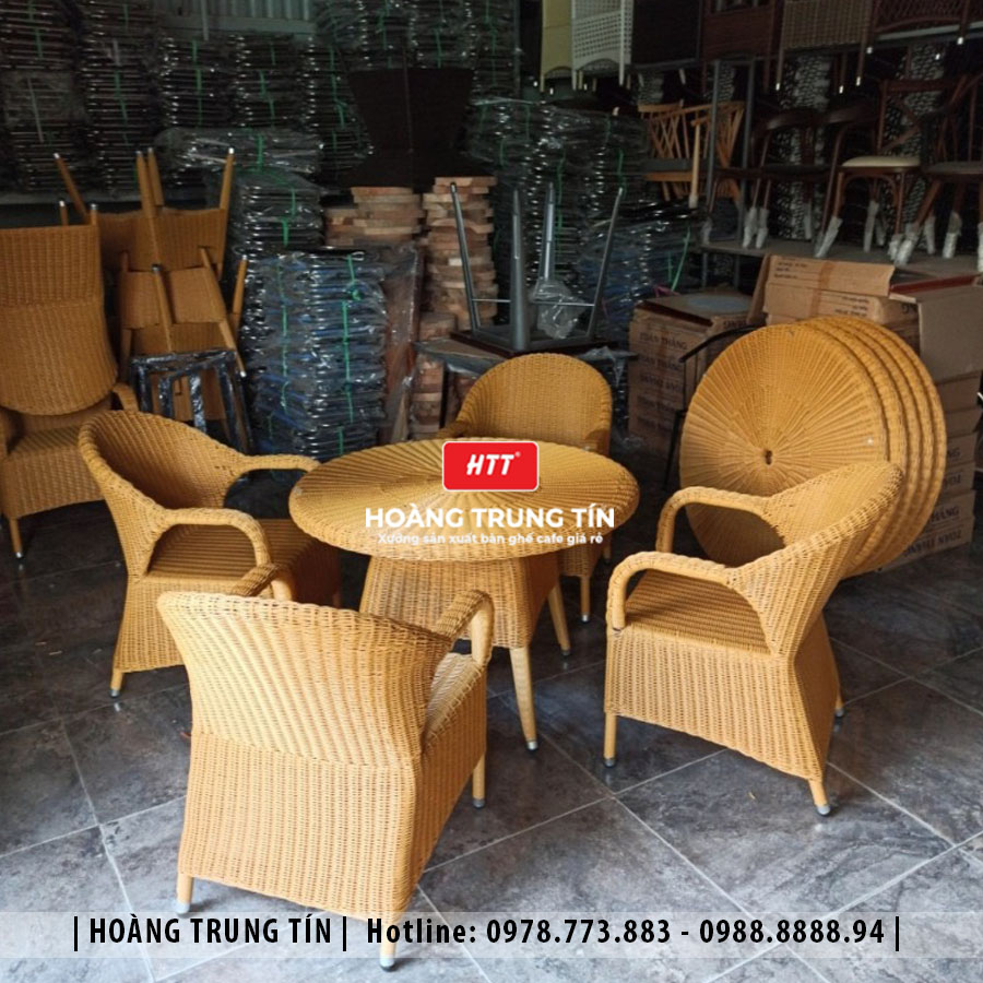 Bàn ghế cafe đan nhựa giả mây ngoài trời HTT22