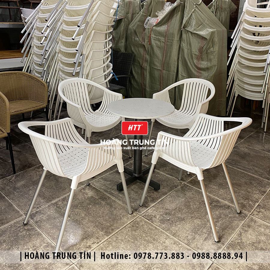 Bàn ghế cafe nhựa đúc ngoài trời HTT05