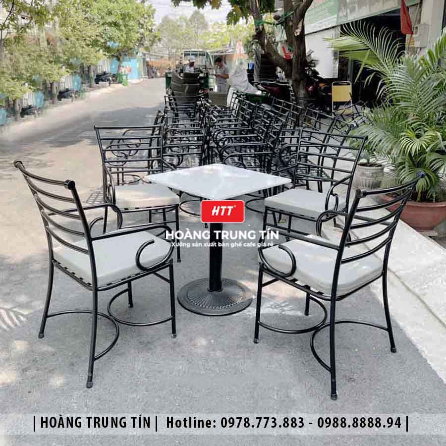 Bàn ghế sắt cafe ngoài trời HTT01