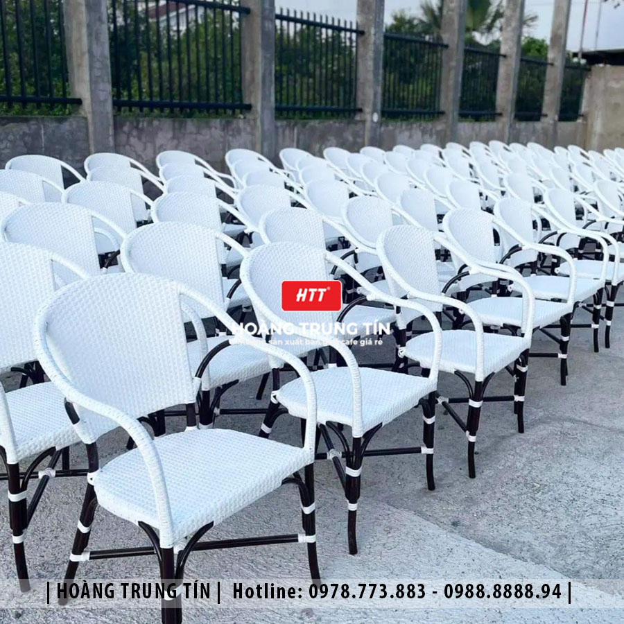 Bàn ghế cafe đan nhựa giả mây ngoài trời HTT05