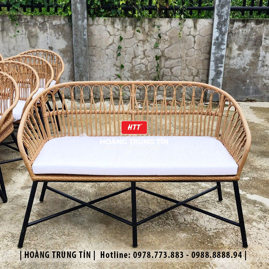 Bàn ghế cafe đan nhựa giả mây ngoài trời HTT07