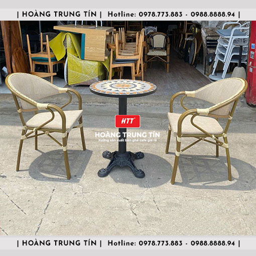 Bàn ghế cafe sắt lưới ngoài trời HTT001