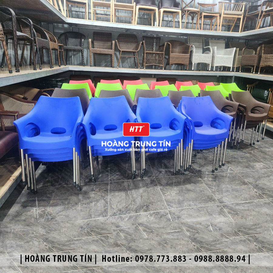 Bàn ghế cafe nhựa đúc ngoài trời HTT07