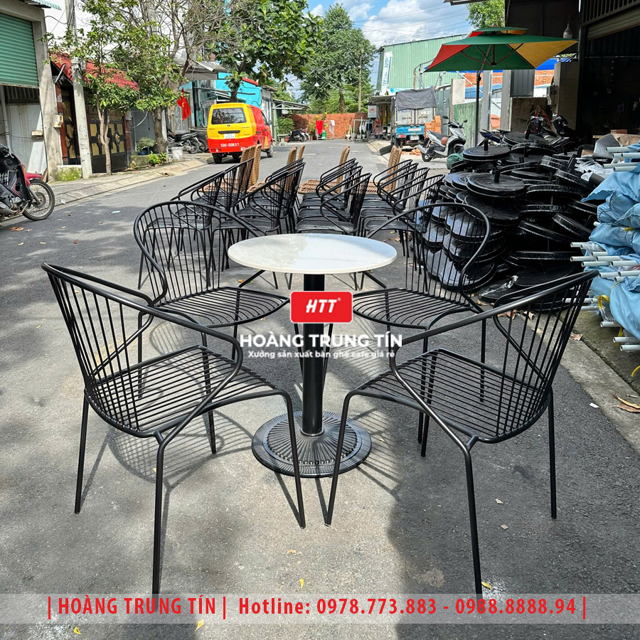 Bàn ghế sắt cafe ngoài trời HTT32