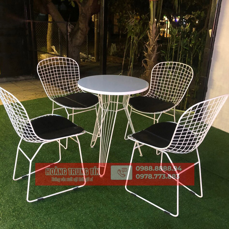 Bàn ghế sắt mỹ nghệ HTT-12