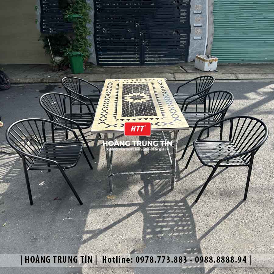 Bàn ghế sắt cafe ngoài trời HTT04