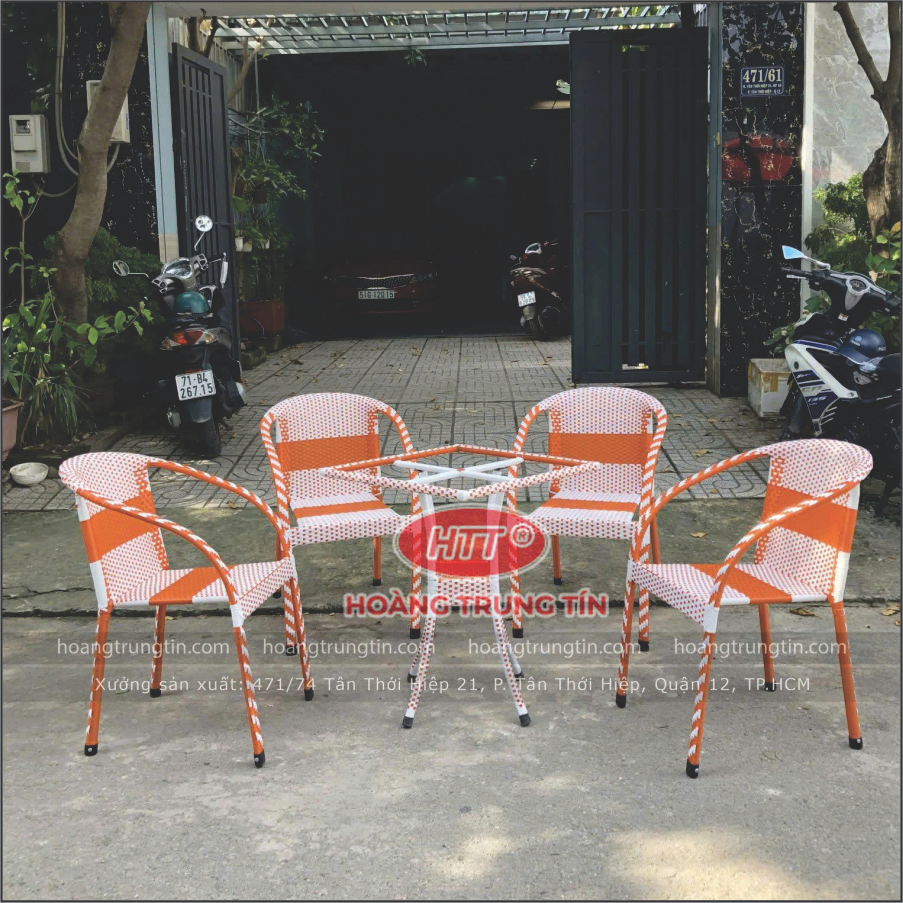 Bàn ghế đan dây nhựa cao cấp màu cam trắng