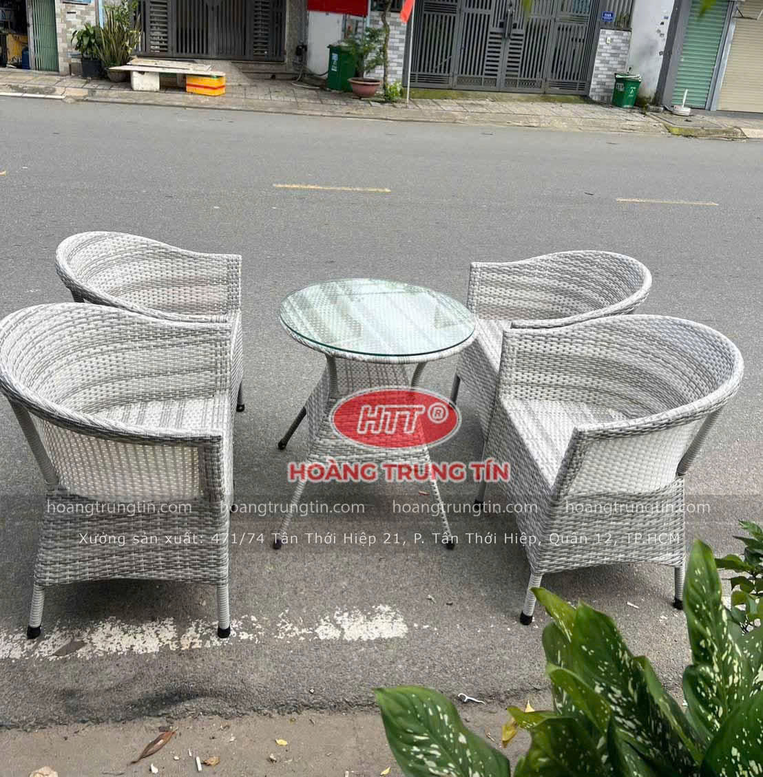 Bàn Ghế Cafe Đan Dây Nhựa: Top Mẫu Đẹp Nhất 2026 + Khoảng Giá
