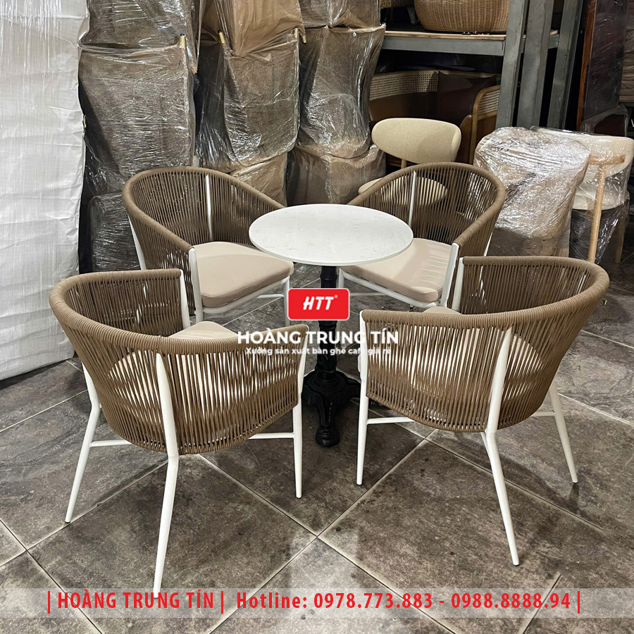 Bàn ghế đan dây dù ngoài trời HTT05