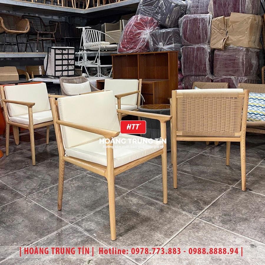 Ghế cafe khung gỗ đan dây cói HTT02