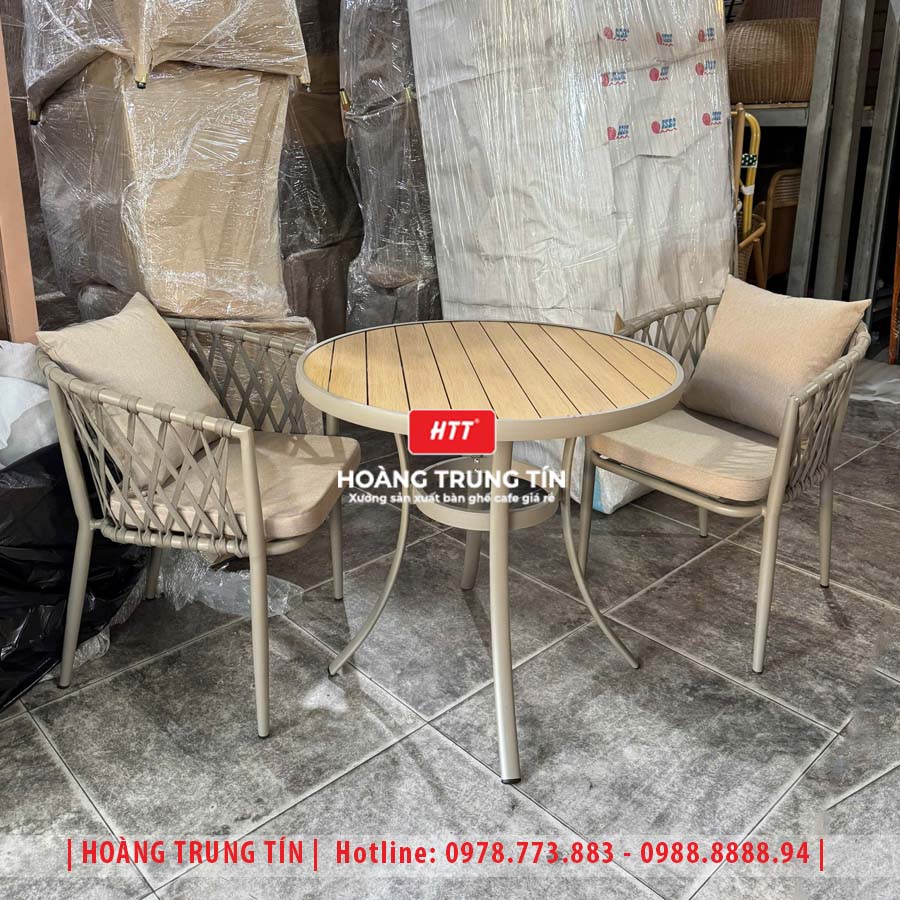Bàn ghế đan dây dù ngoài trời HTT06