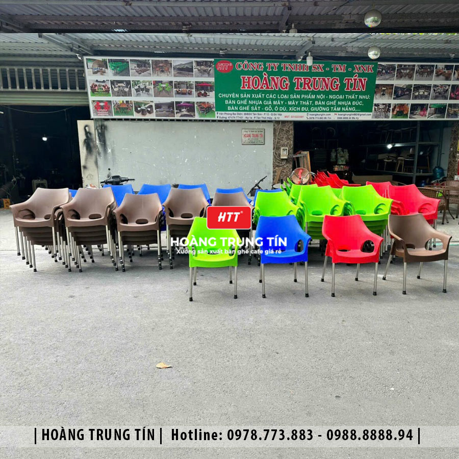 Ghế cafe nhựa đúc chân inox HTT02