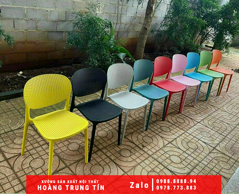 Bàn ghế nhựa đúc nguyên khối nhập khẩu HTT-002