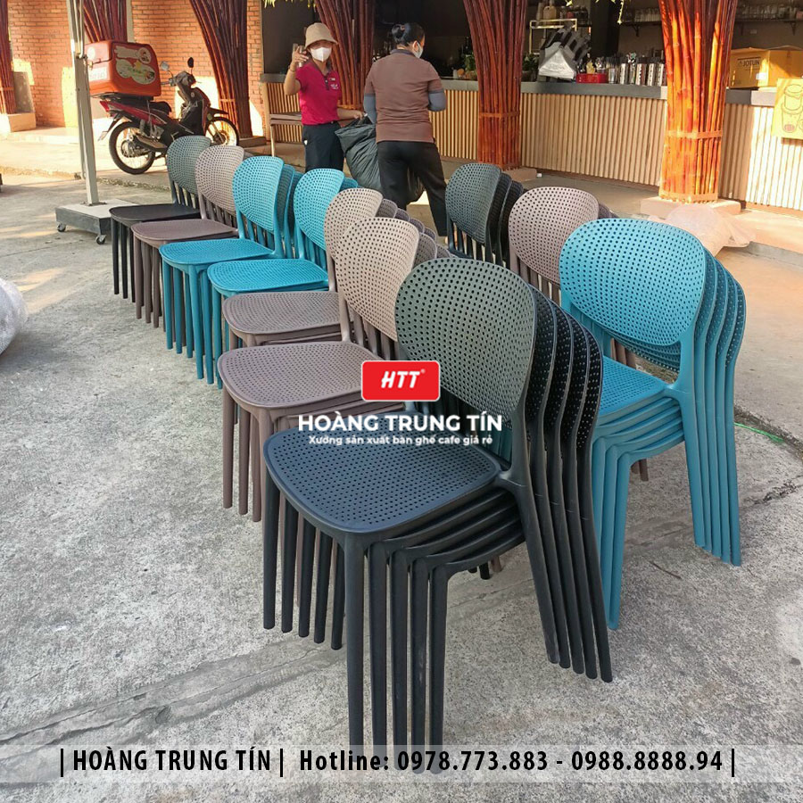 Ghế nhựa đúc nguyên khối nhập khẩu HTT01