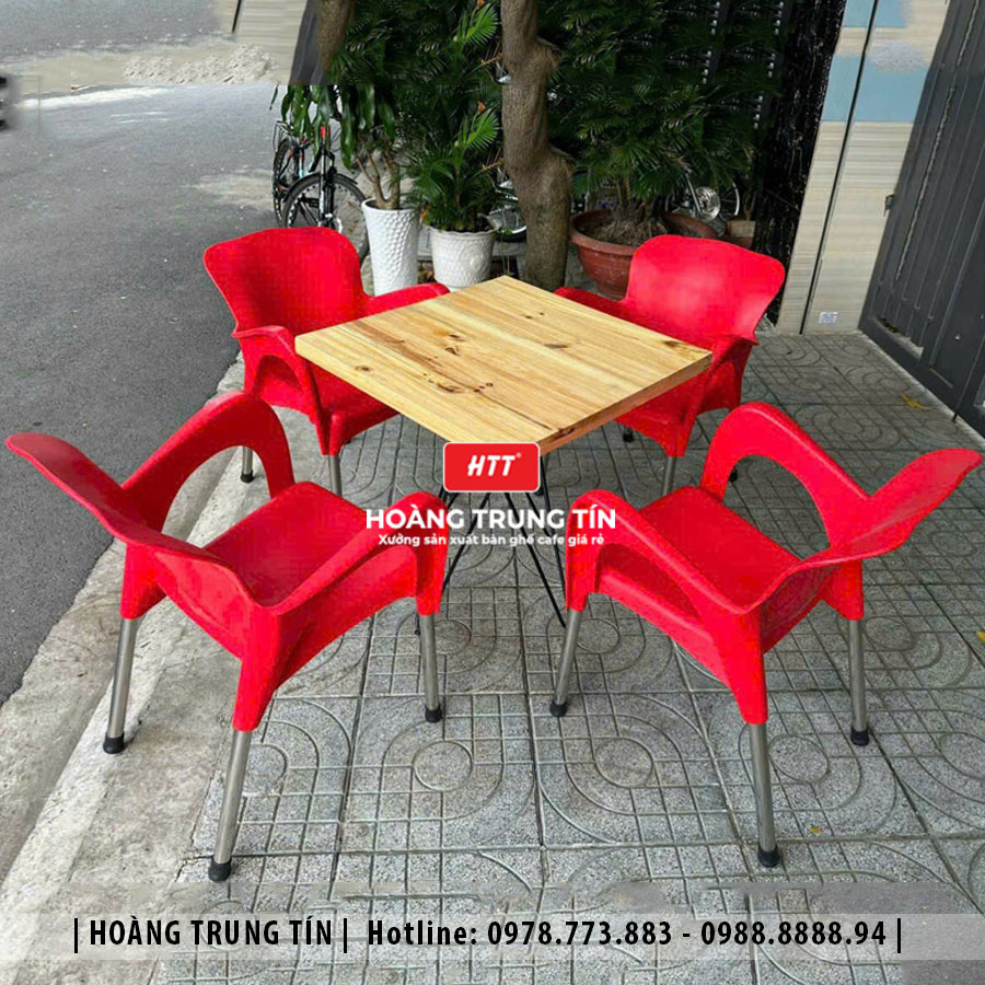Ghế nhựa đúc nguyên khối HTT18