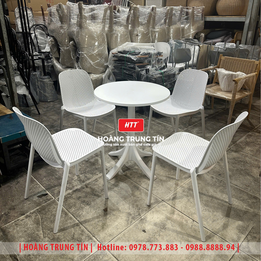 Bàn ghế nhựa đúc nguyên khối HTT06