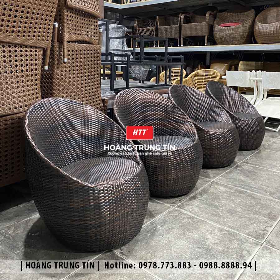 Bàn ghế trứng đan nhựa giả mây HTT01