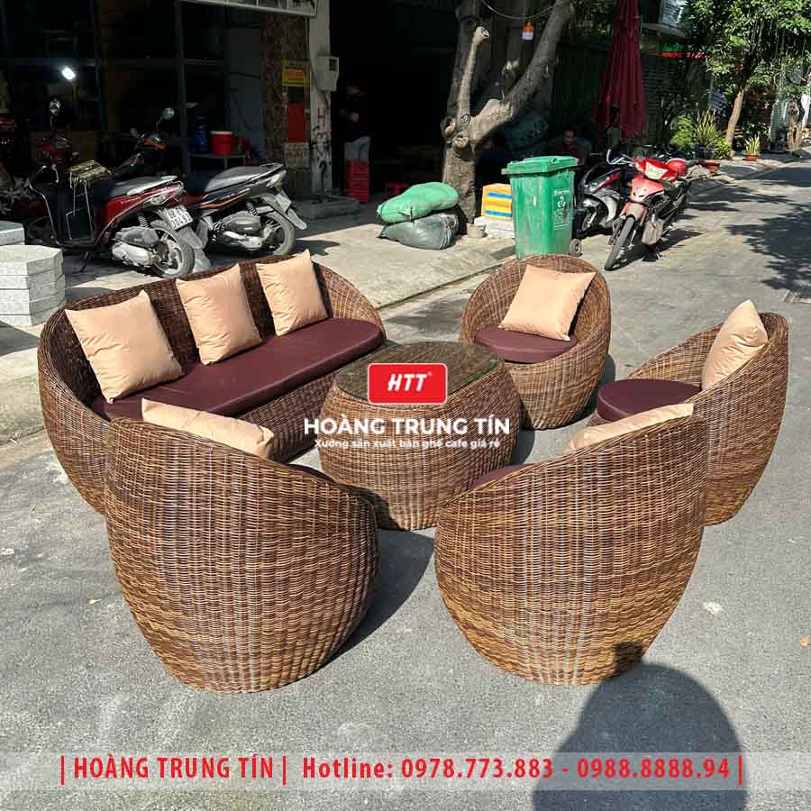 Bàn ghế trứng đan nhựa giả mây HTT02