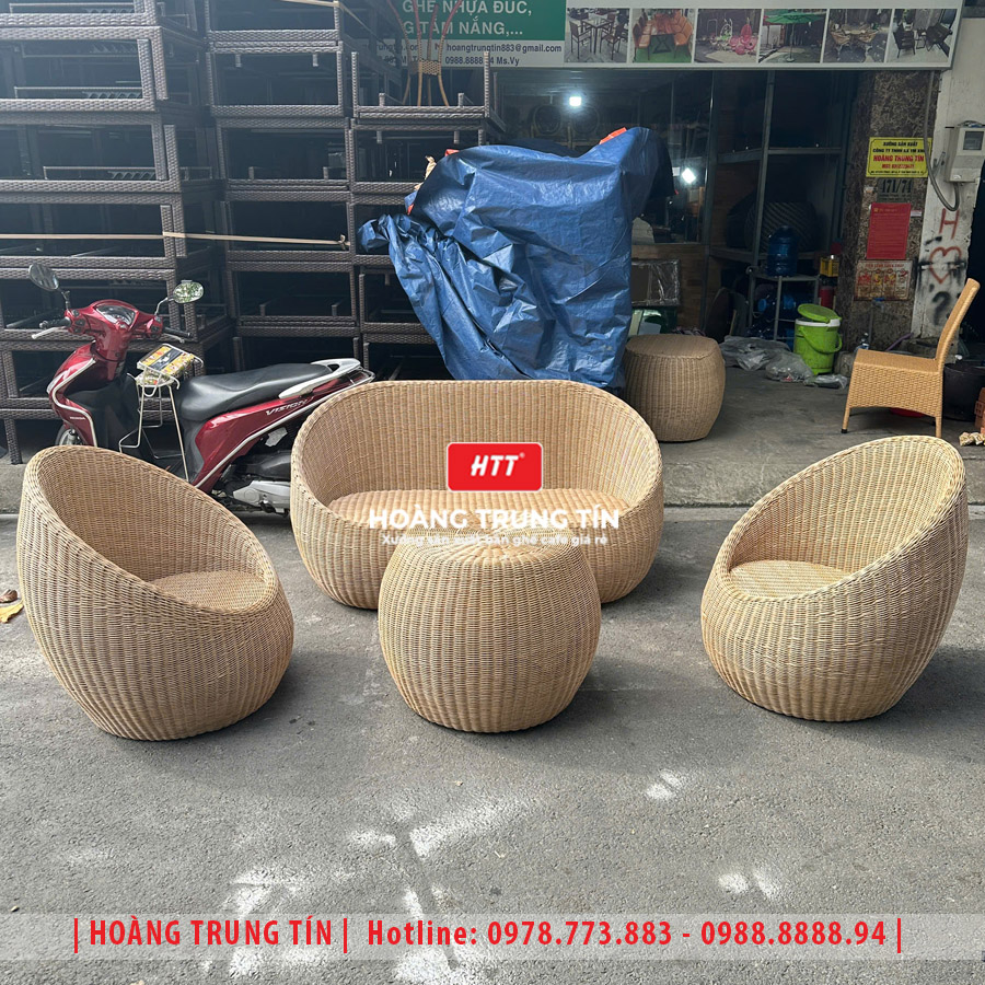Bàn ghế trứng đan nhựa giả mây HTT10