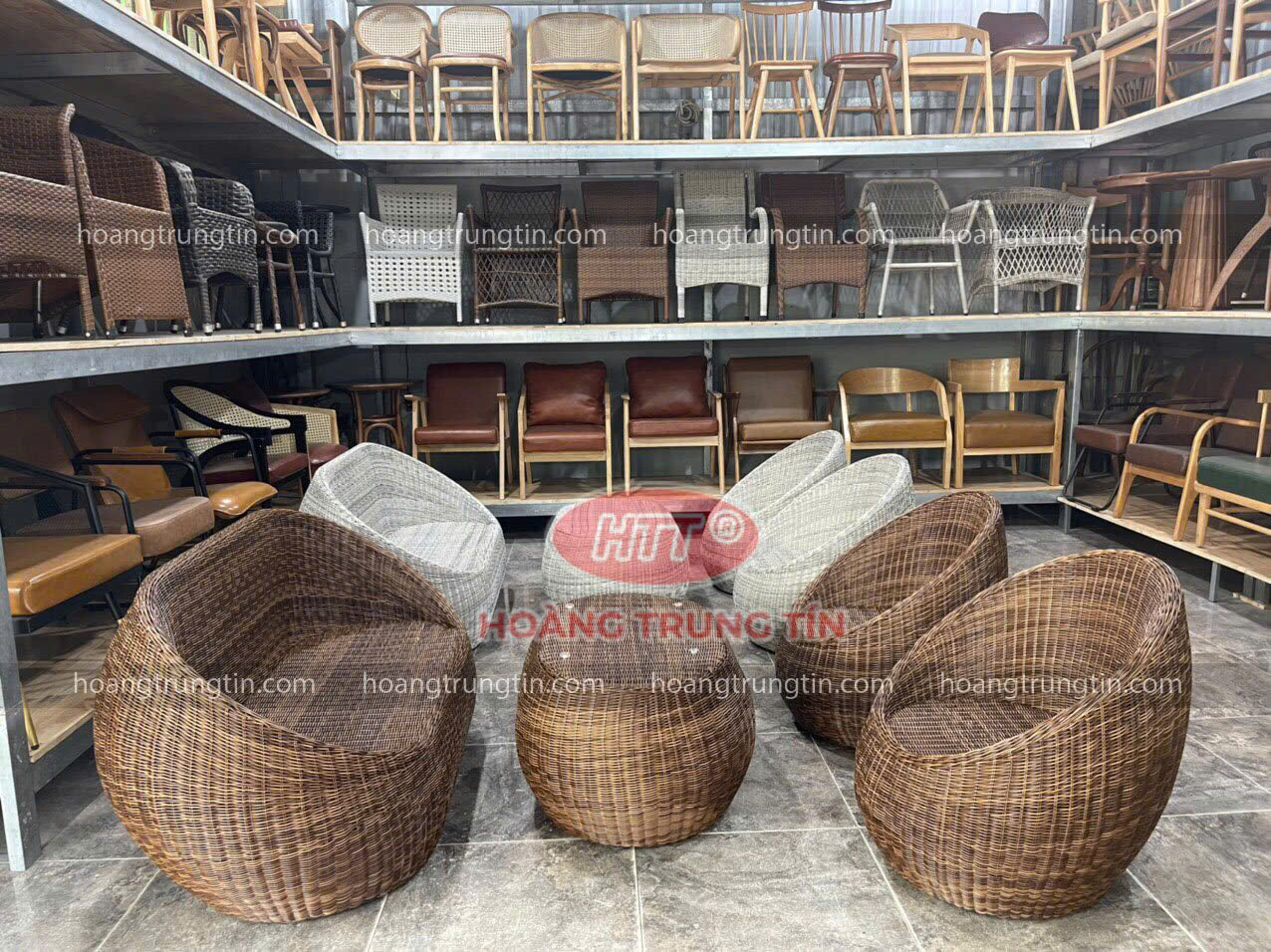 Bàn Ghế Trứng Đan Nhựa Giả Mây Sợi Màu Nâu