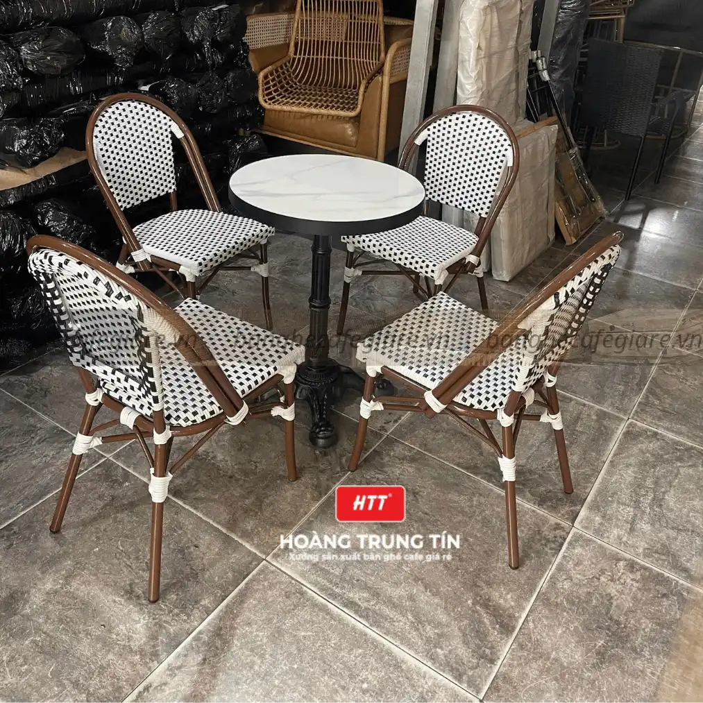 ban-ghe-nhua-gia-may (1)