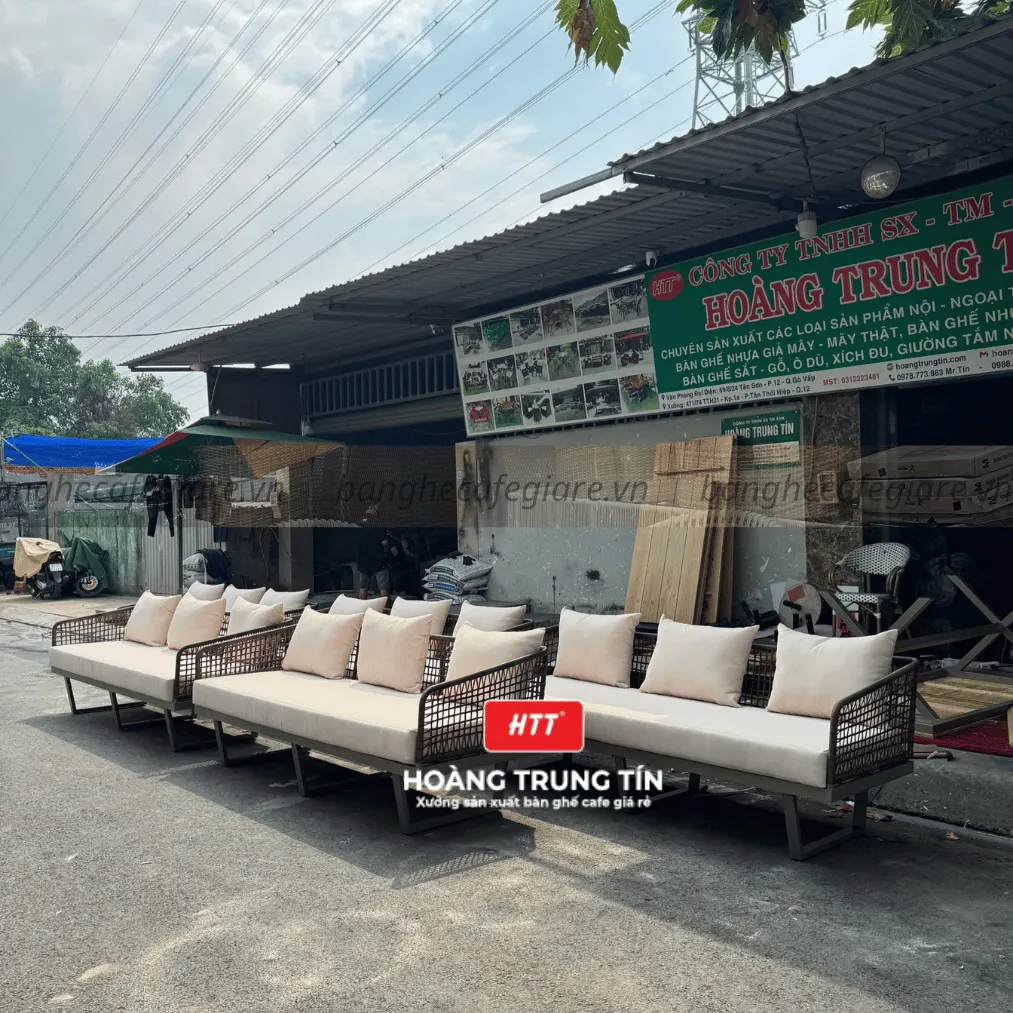 ban-ghe-nhua-gia-may (25)