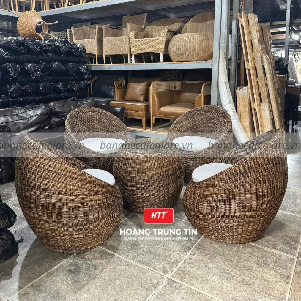 ban-ghe-nhua-gia-may-gia-re (4)