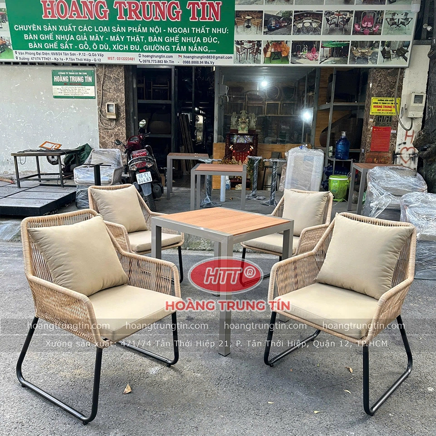 Bộ b&agrave;n ghế đan nhựa giả m&acirc;y HTT 01-11