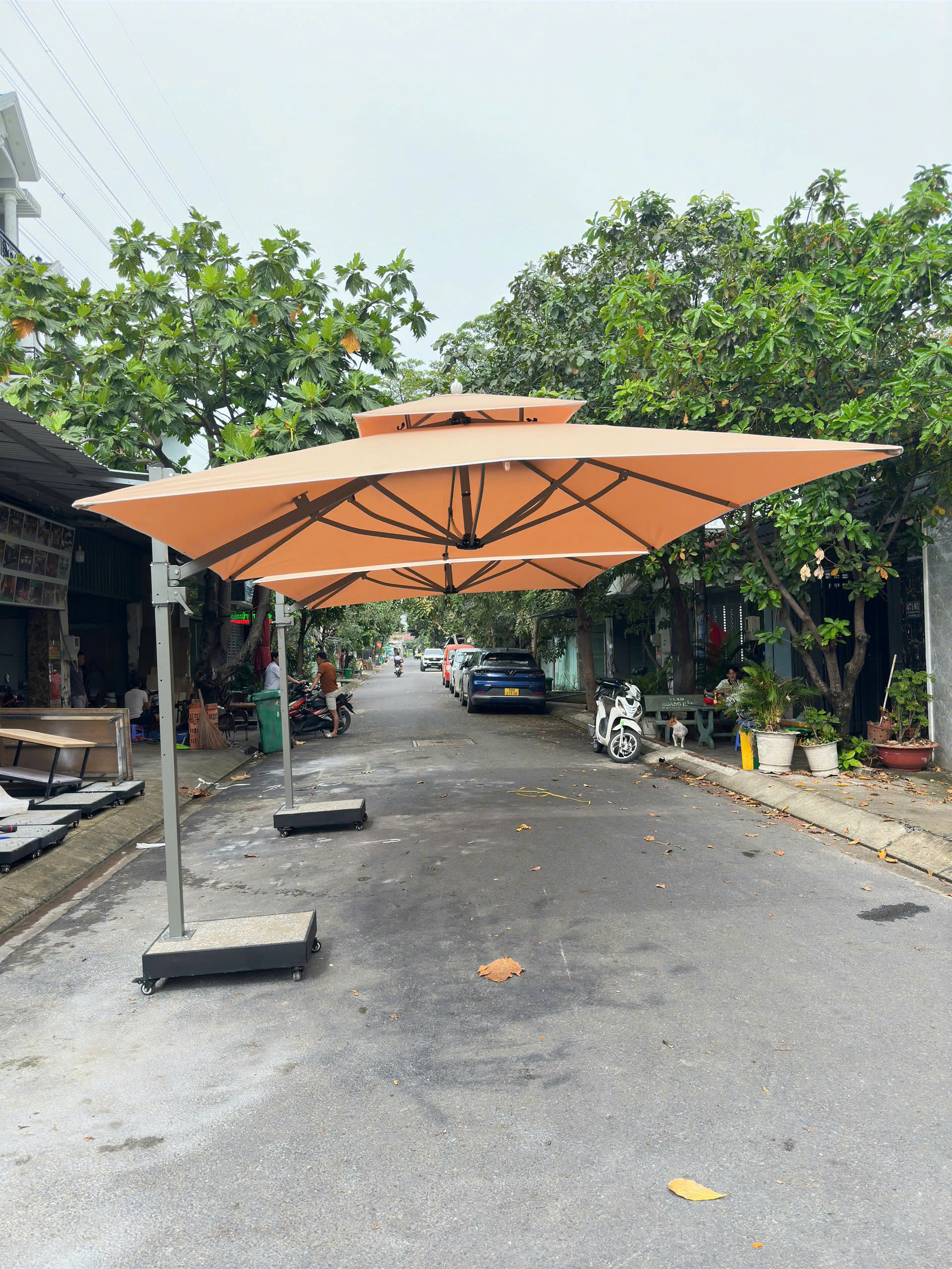 Dù lệch tâm tròn 3m8 in theo yêu cầu HTT01