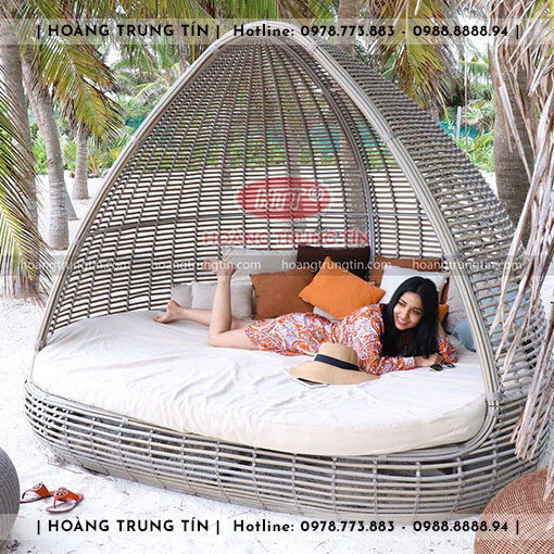 Ghế trang trí mái vòm đan nhựa giả mây HTT004