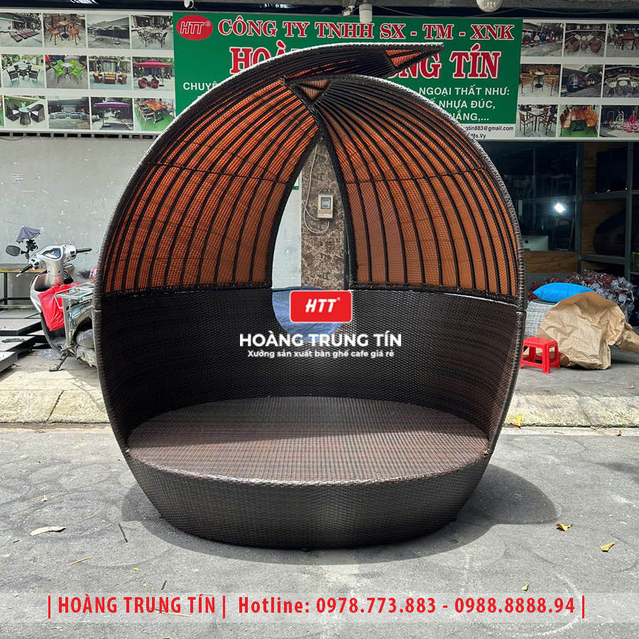 Ghế trang trí mái vòm đan nhựa giả mây HTT013