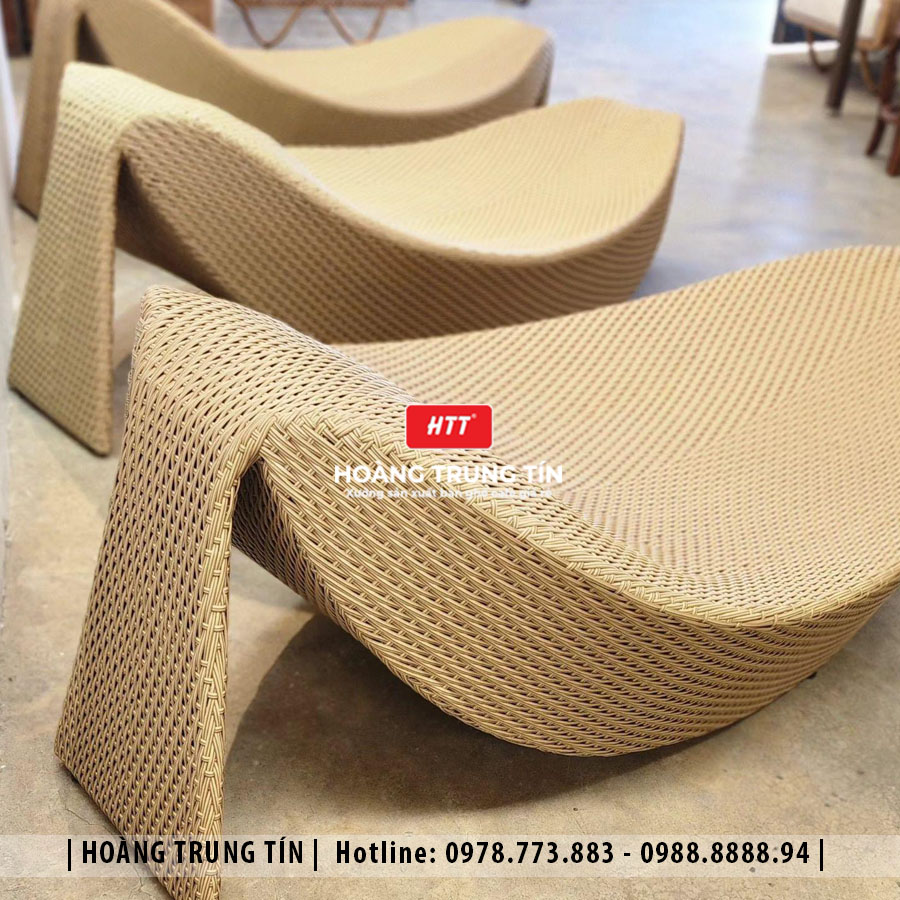 Giường Tắm Nắng Đan Nhựa Giả Mây HTT006