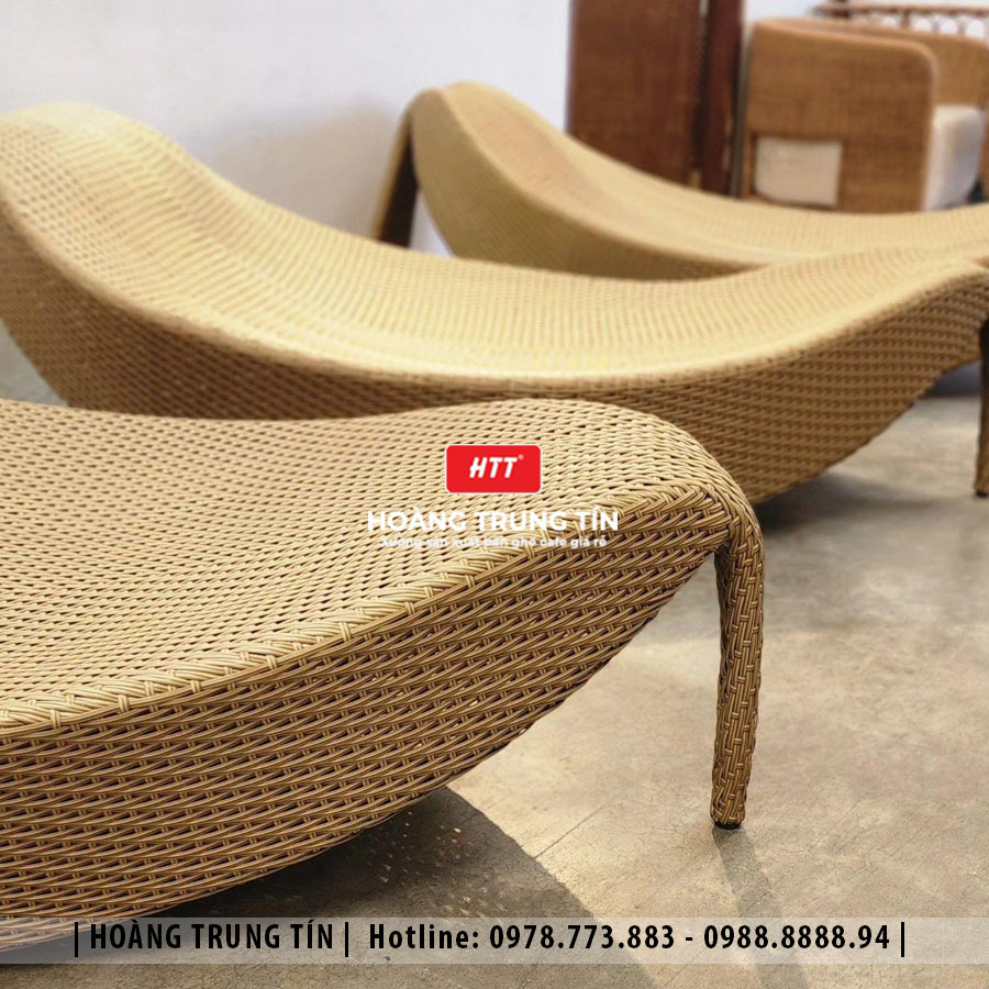 Giường Tắm Nắng Đan Nhựa Giả Mây HTT006