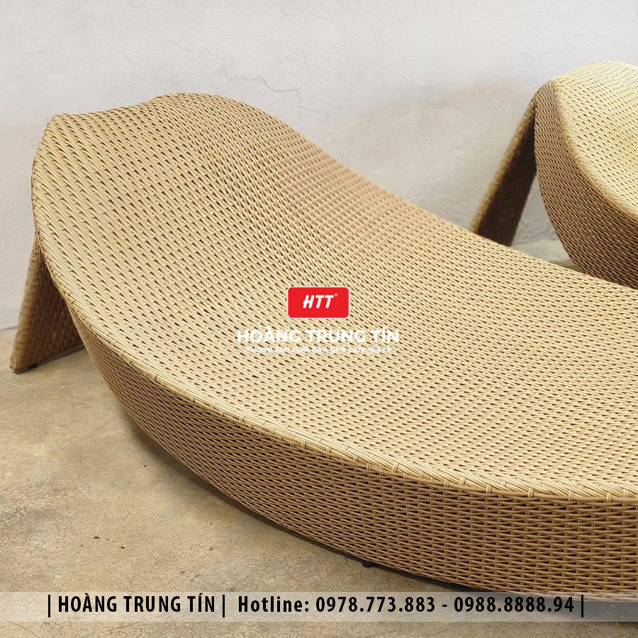 Giường Tắm Nắng Đan Nhựa Giả Mây HTT006