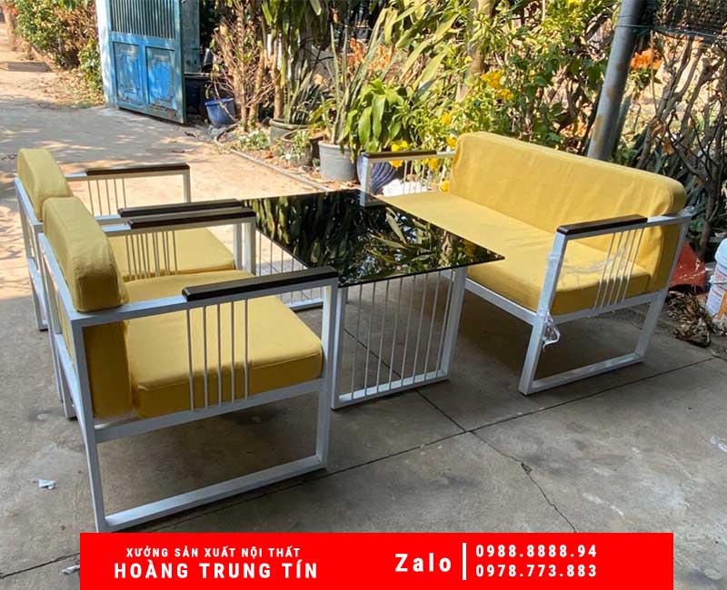 Bộ bàn ghế sofa sắt nệm HTT-02