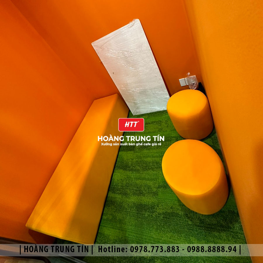Sofa nệm băng dài HTT01