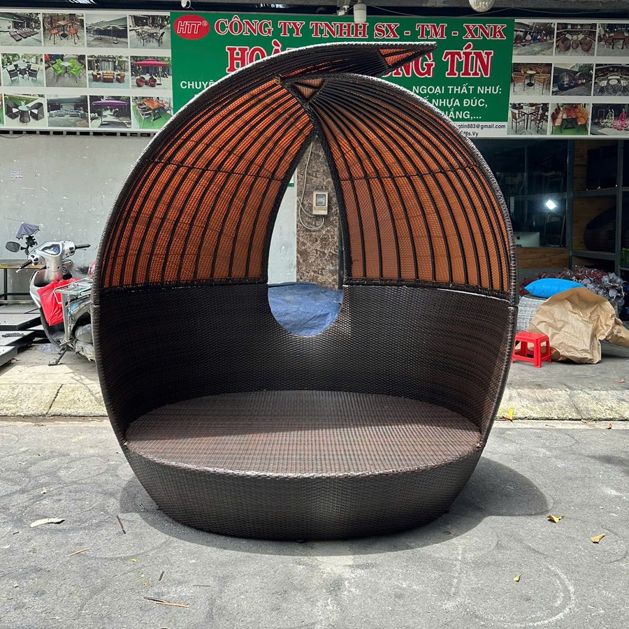 Sofa m&aacute;i v&ograve;m nhựa giả m&acirc;y khung gỗ HTT-MV02 - g&oacute;c kh&aacute;c