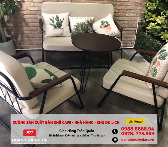 Bộ bàn ghế sofa sắt nệm HTT-09
