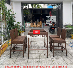 Bàn ghế nhà hàng đan nhựa mây HTT036