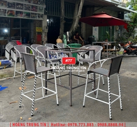 Bàn ghế bar đan nhựa giả mây HTT02
