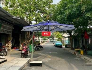 Dù loại lớn – Giải pháp che nắng mưa hiệu quả cho không gian ngoài trời