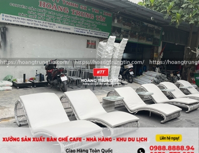Xu Hướng Ghế Nằm Bể Bơi 2025: Sang Trọng & Đẳng Cấp
